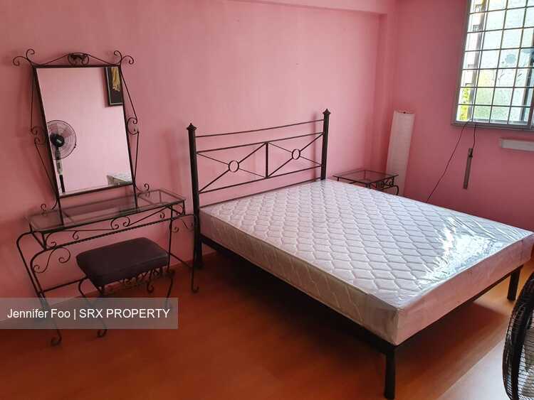 Blk 70 Circuit Road (Geylang), HDB 2 Rooms #584985271